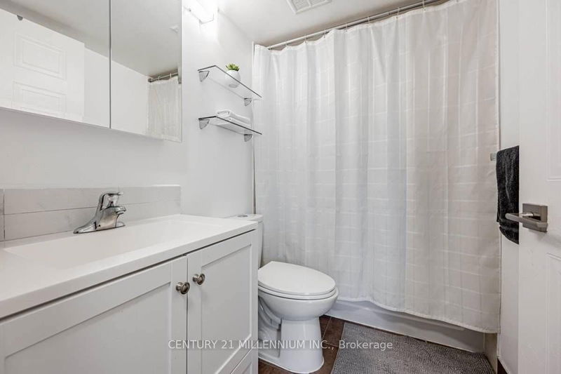  809 - 3 Hickory Tree Rd  Toronto, M9N 3W5 | Image 21