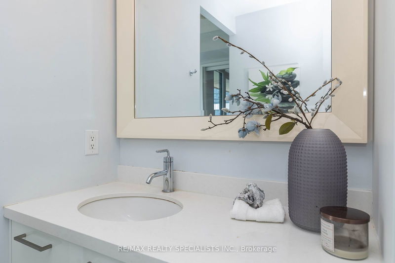  1212 - 90 PARK LAWN Rd  Toronto, M8Y 0B6 | Image 19