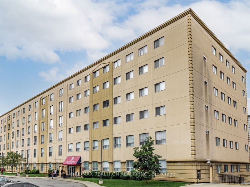 home for lease on 412-1407 Dupont Street