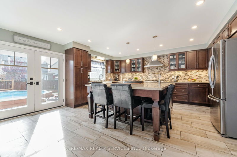 3005 Headon Forest Dr  Burlington, L7M 3Y2 | Image 9