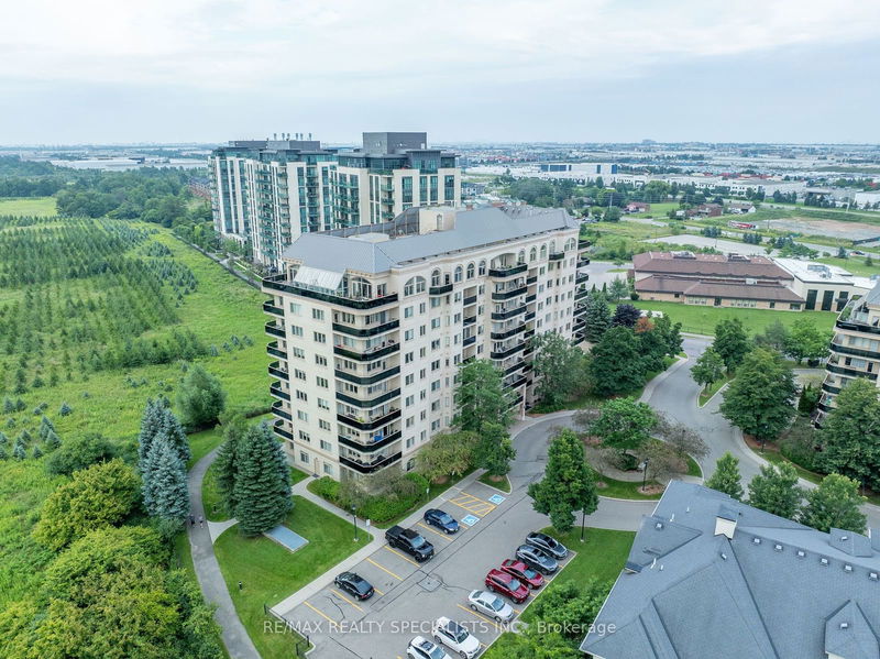 home for sale on 609-10 Dayspring Circle
