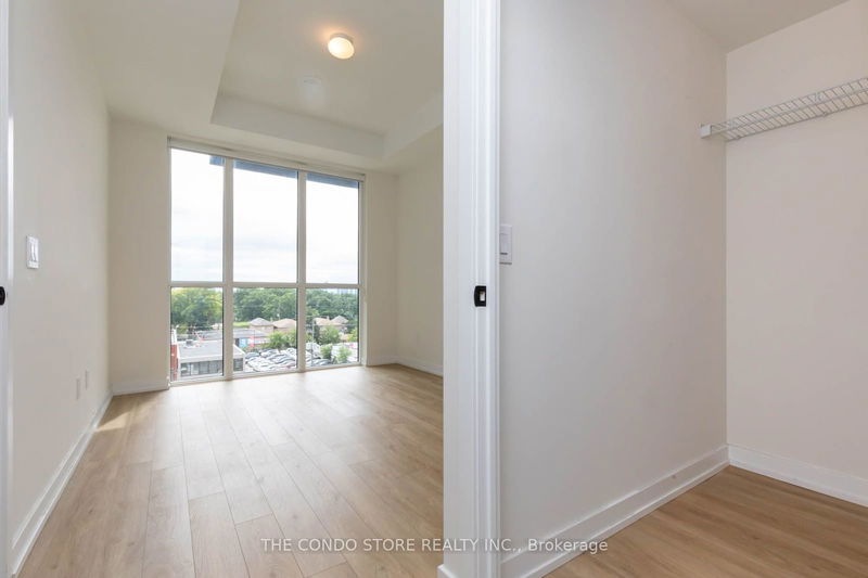  624 - 2300 St. Clair Ave W Toronto, M6N 1K8 | Image 19