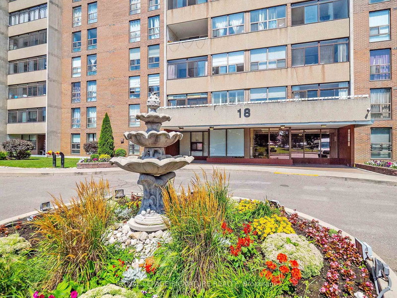 1003 - 18 Knightsbridge Rd, Brampton, L6T 3X5 | Image 3