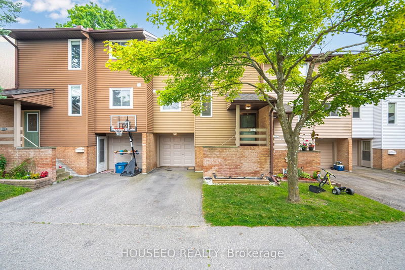 home for sale on 117 Lynden Circle