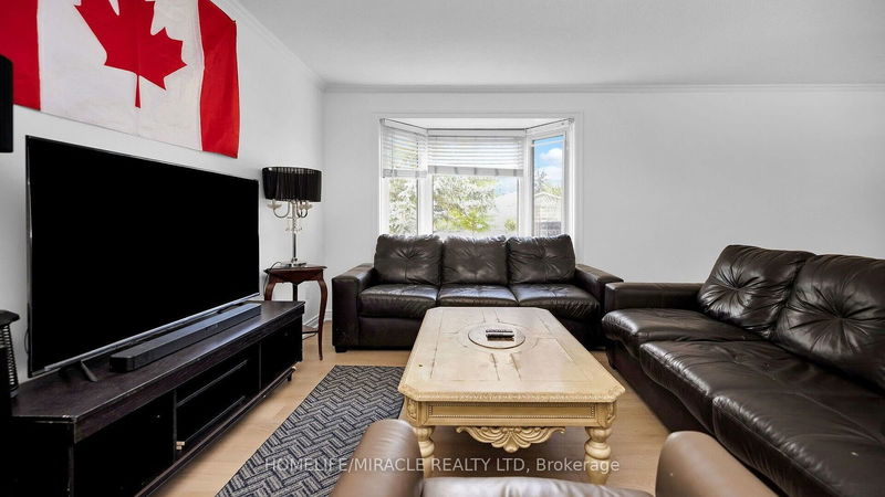 62 Sutherland Ave  Brampton, L6V 2H7 | Image 8