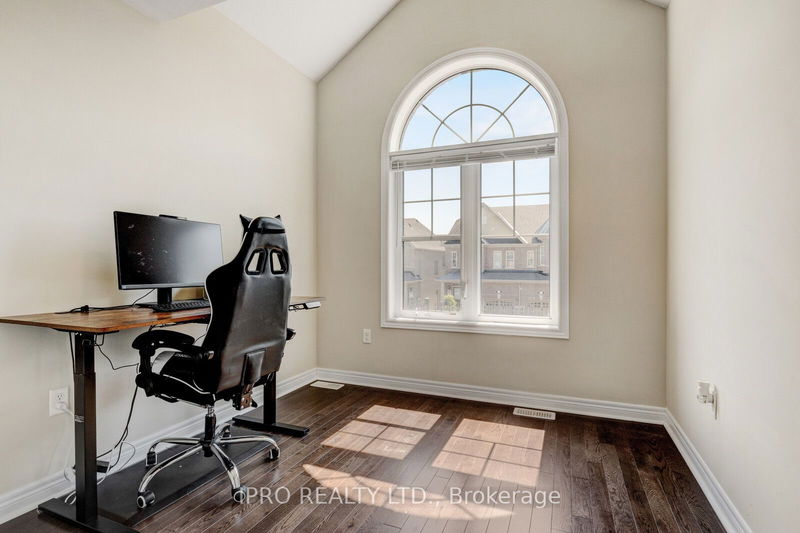 36 Matterhorn Rd  Brampton, L7A 0E7 | Image 21