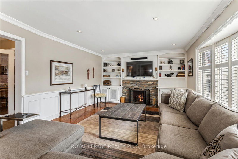 1413 Thistledown Rd  Oakville, L6M 1Y4 | Image 10