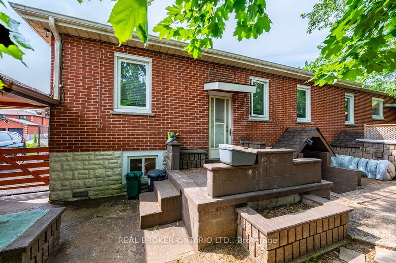 1306* Leighland Rd  Burlington, L7R 3S5 | Image 9