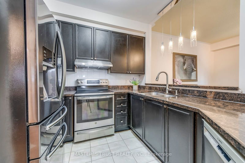 2576 Longridge Cres  Oakville, L6H 6R9 | Image 11