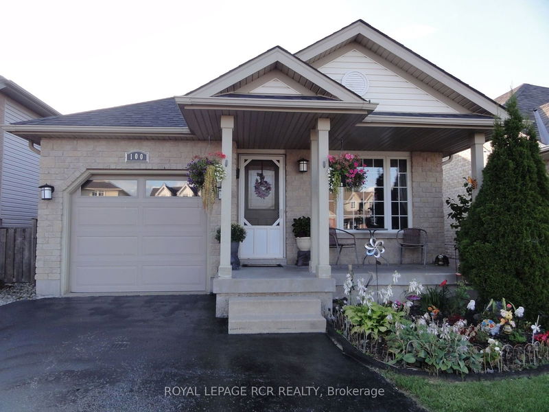 100 Biscayne Cres  Orangeville, L9W 5E5 | Image 1