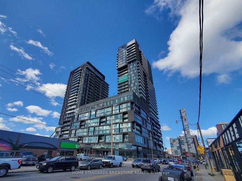 home for lease on 1504-1285 DUPONT Street