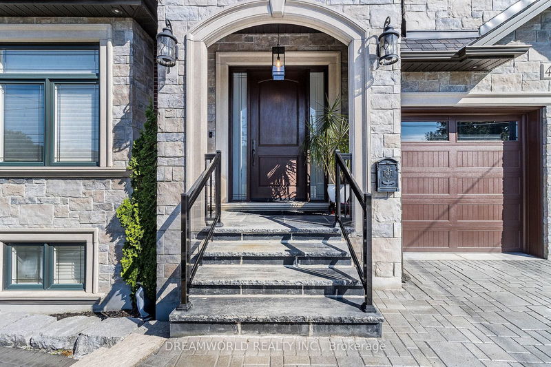 416 Rustic Rd  Toronto, M6L 1W9 | Image 5