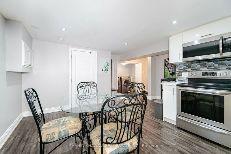 4359 Sawmill Valley Dr  Mississauga, L5L 3L3 | Image 28