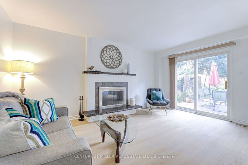 1095 Queens Ave  Oakville, L6H 4K9 | Image 14