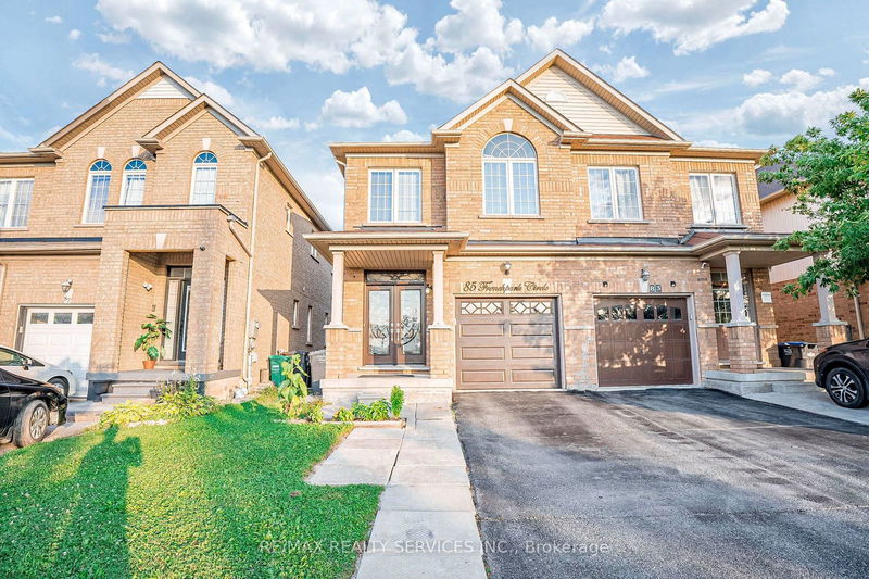 85 Frenchpark Circ  Brampton, L6X 0Y6 | Image 1