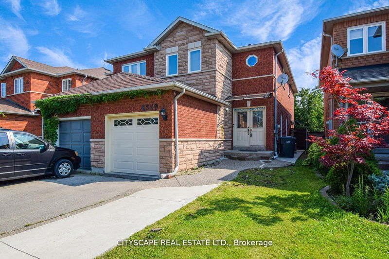 home for lease on 6349 Amber Glen Drive W