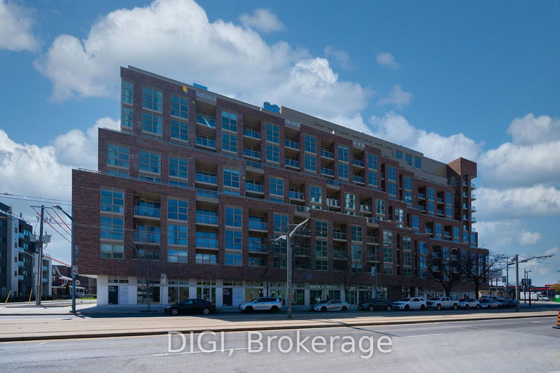 home for lease on 423-1787 St. Clair Avenue W