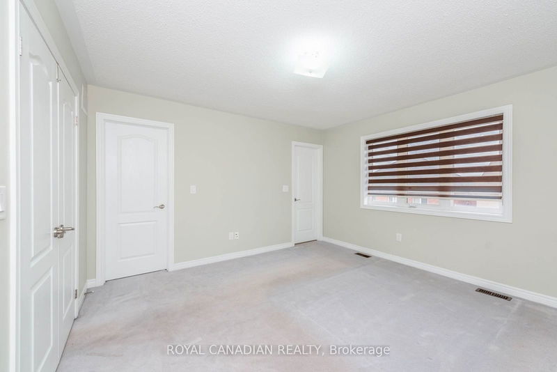 96 Clearfield Dr  Brampton, L6P 3J4 | Image 30