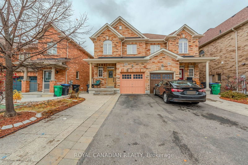 96 Clearfield Dr  Brampton, L6P 3J4 | Image 4