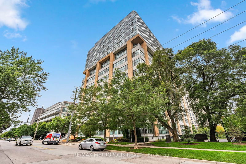  302 - 2 Fieldway Rd  Toronto, M8Z 0B9 | Image 1