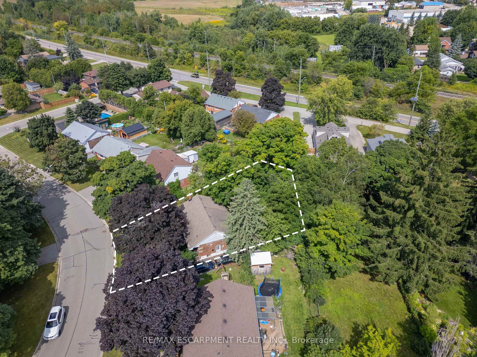 Listing Image 17