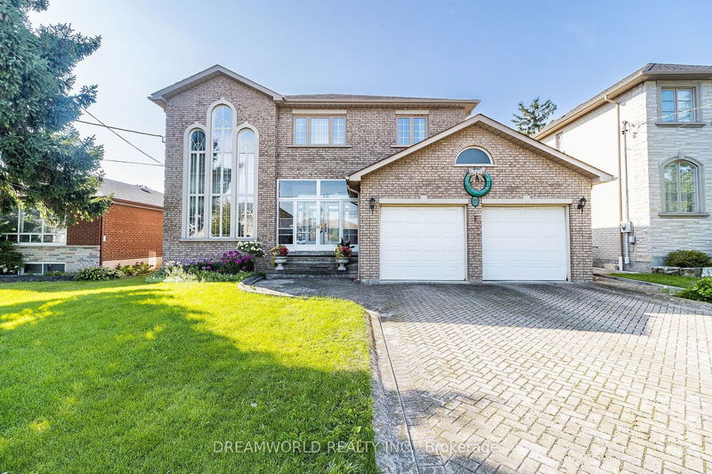 89 Gaydon Ave  Toronto, M9M 1G8 | Image 1