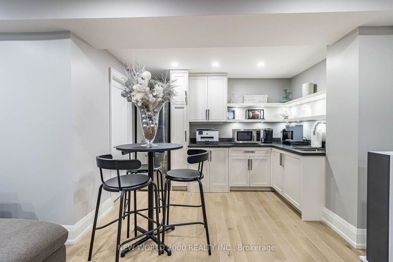 58 Comay Rd  Toronto, M6M 2L1 | Image 35