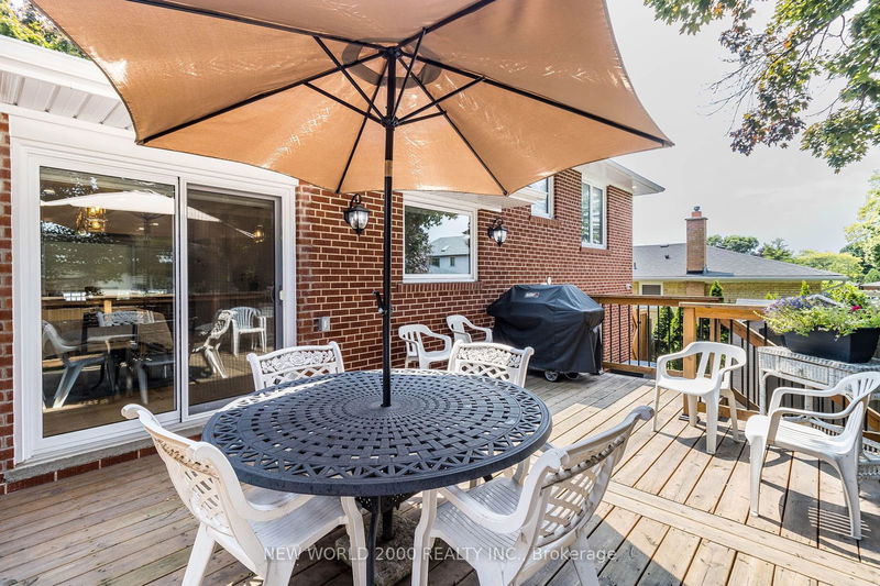 58 Comay Rd  Toronto, M6M 2L1 | Image 40