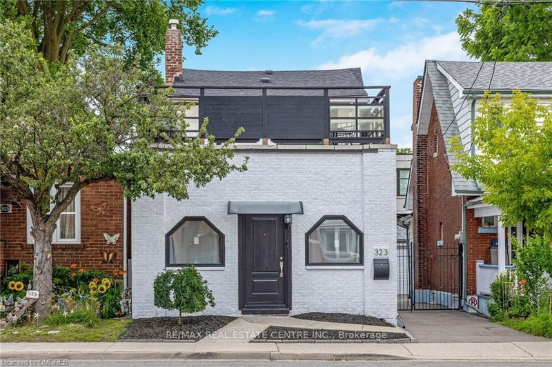 323 Kipling Ave  Toronto, M8V 3K6 | Image 1