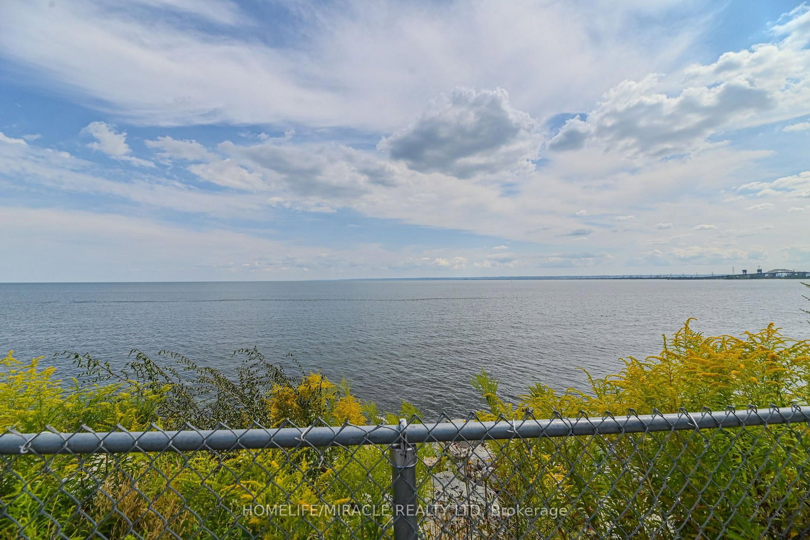 Listing Image 37