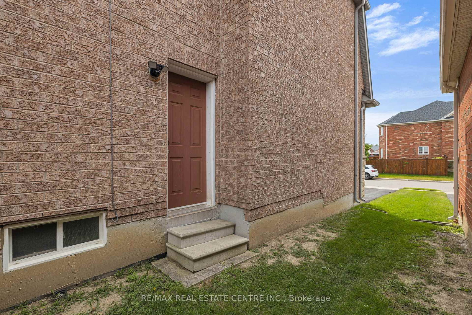 Listing Image 35