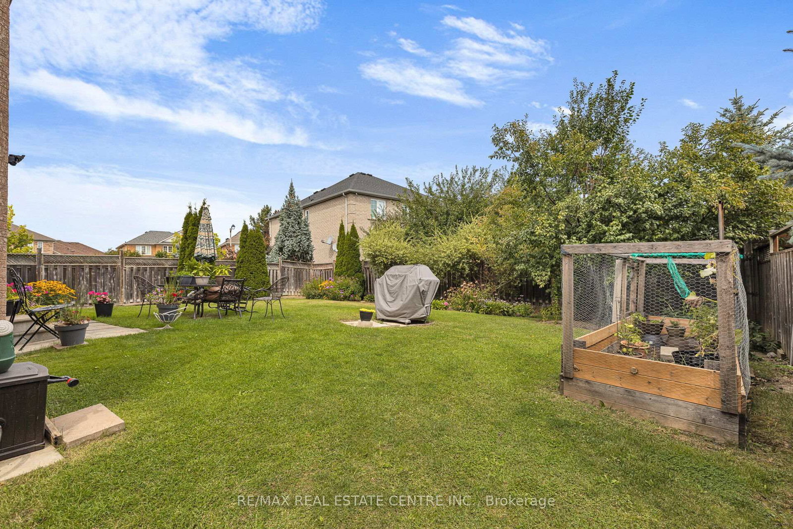 Listing Image 37