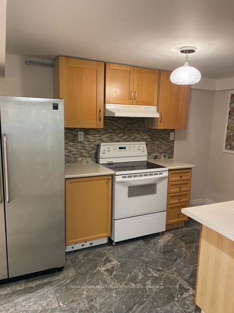 home for lease on BSMT-880 Stainton Drive