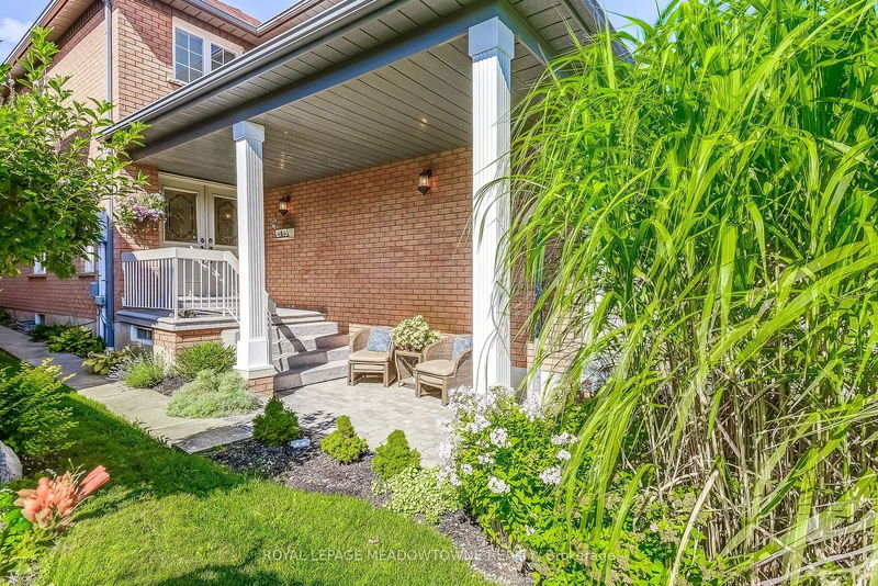 5348 Westhampton Rd  Mississauga, L5M 5E4 | Image 2