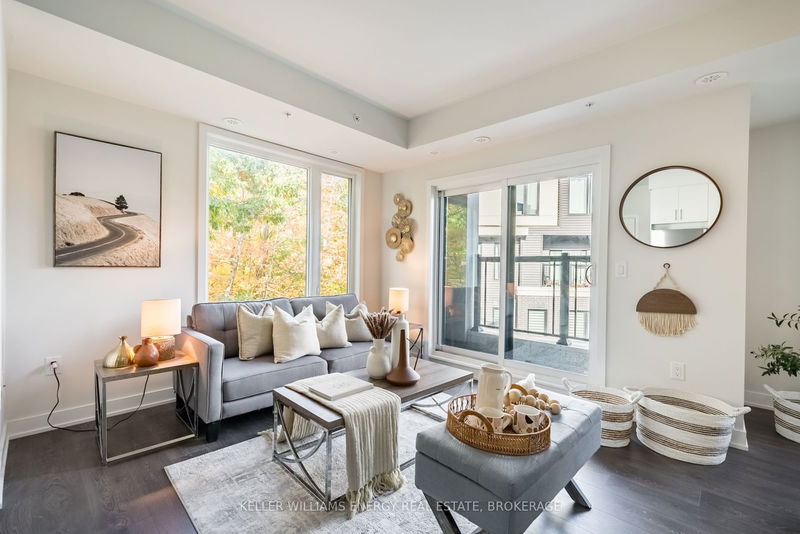 home for lease on 3-3488 Widdicombe Way