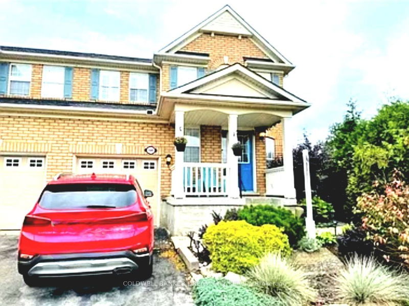 home for lease on 1589 Gowling Terrace