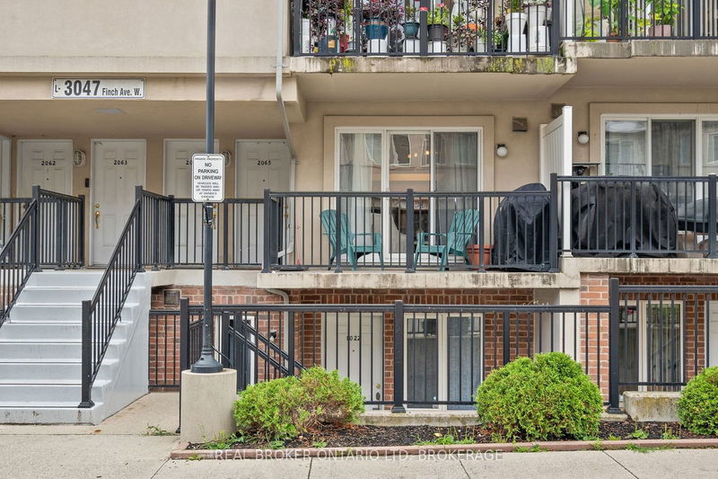  2066 - 3047 Finch Ave W Toronto, M9M 0A5 | Image 2