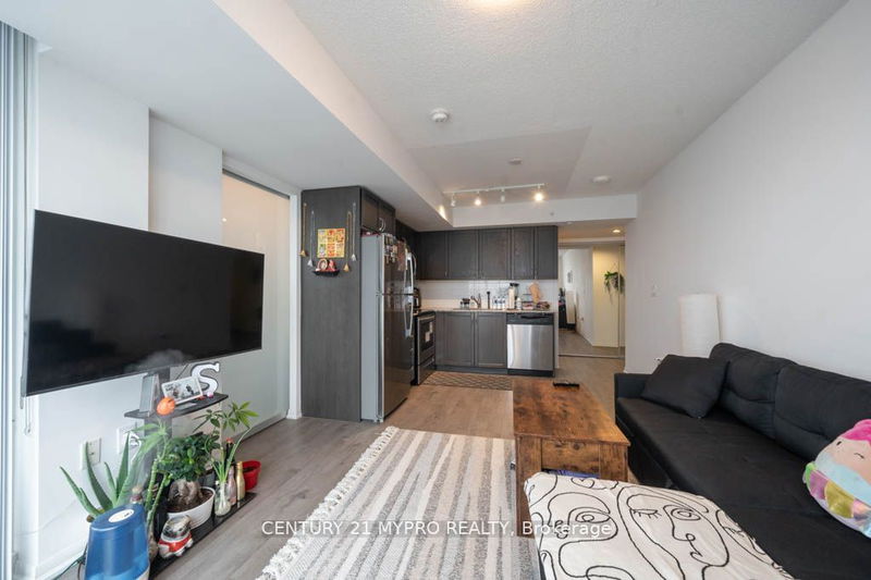  1003 - 3091 Dufferin St  Toronto, M6A 0C4 | Image 15