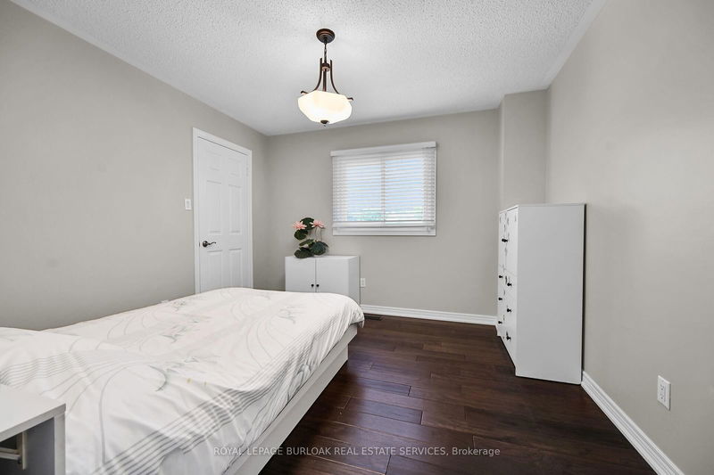 1151 Lockhart Rd  Burlington, L7S 1G8 | Image 32