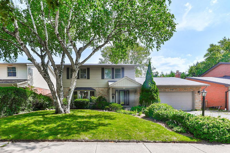 home for sale on 4456 Hawthorne Drive