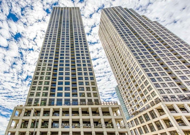 home for lease on 211-30 Elm Drive W