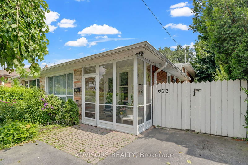 626 Hassall Rd  Mississauga, L5A 2E3 | Image 3