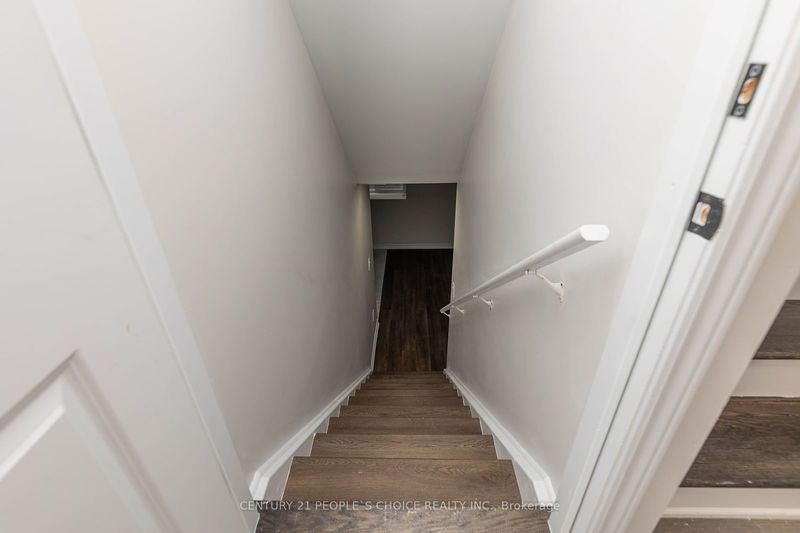 home for lease on 1713 Thames Circle