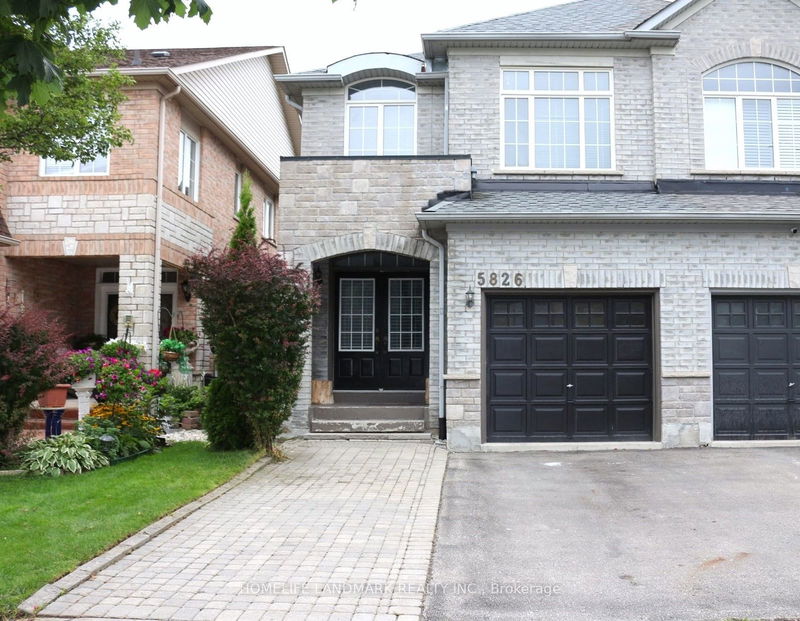 home for lease on 5826 Raftsman Cove