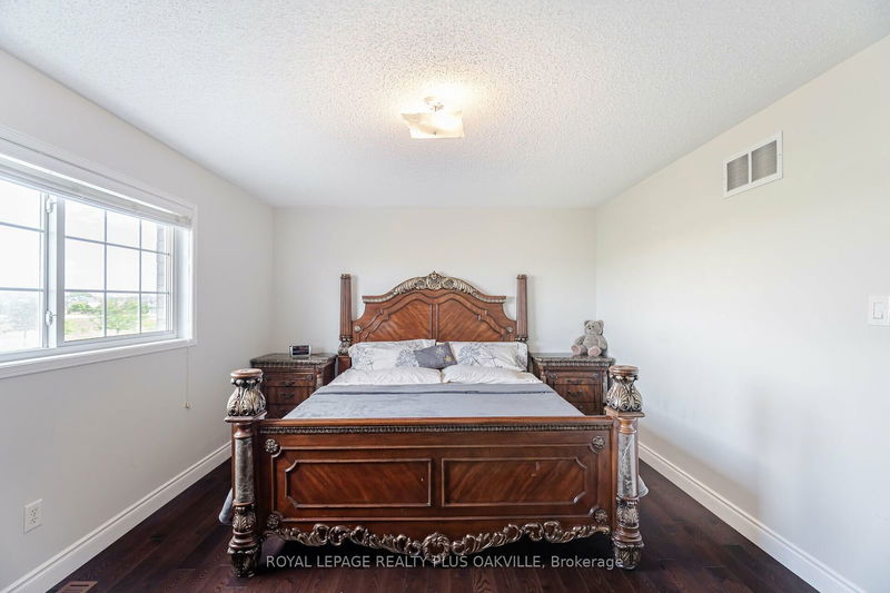 3541 Jorie Cres  Mississauga, L5M 7G5 | Image 21