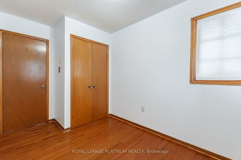 28 Kentucky Dr  Brampton, L6Y 4G2 | Image 26