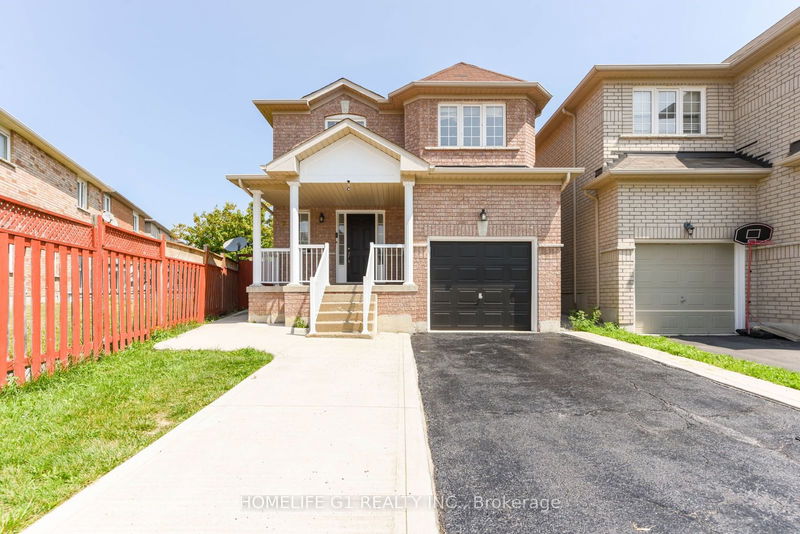 27 Salonica Rd  Brampton, L7A 3K9 | Image 1