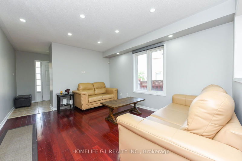 27 Salonica Rd  Brampton, L7A 3K9 | Image 7