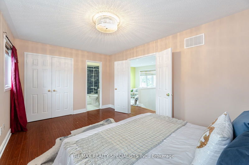 61 Seaside Circ  Brampton, L6R 2G8 | Image 20