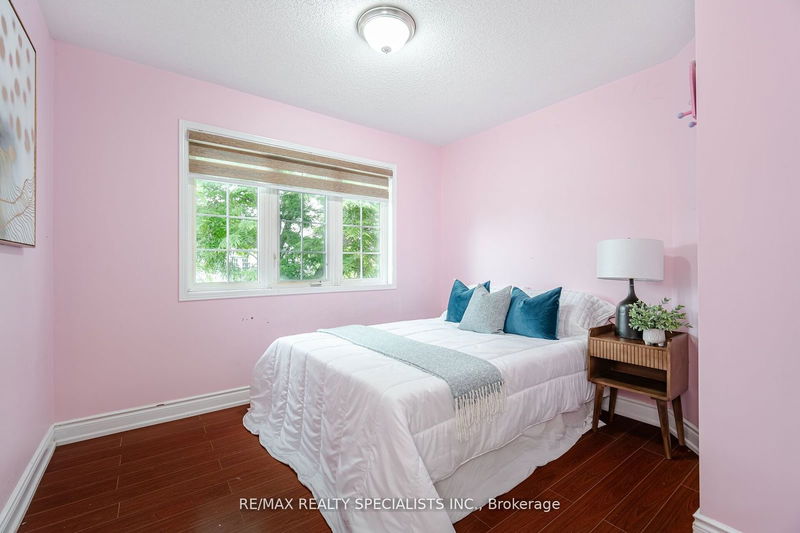 61 Seaside Circ  Brampton, L6R 2G8 | Image 23